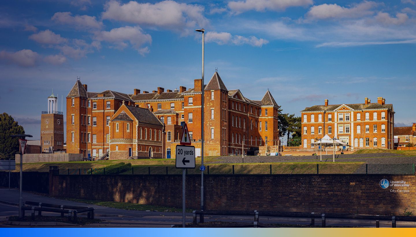 Illustration for the article Achieving 55% Response Rates at University of Worcester with Explorance Blue